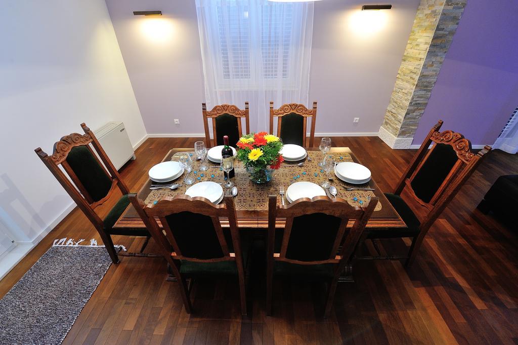 Apartments Villa White House Omis Room photo