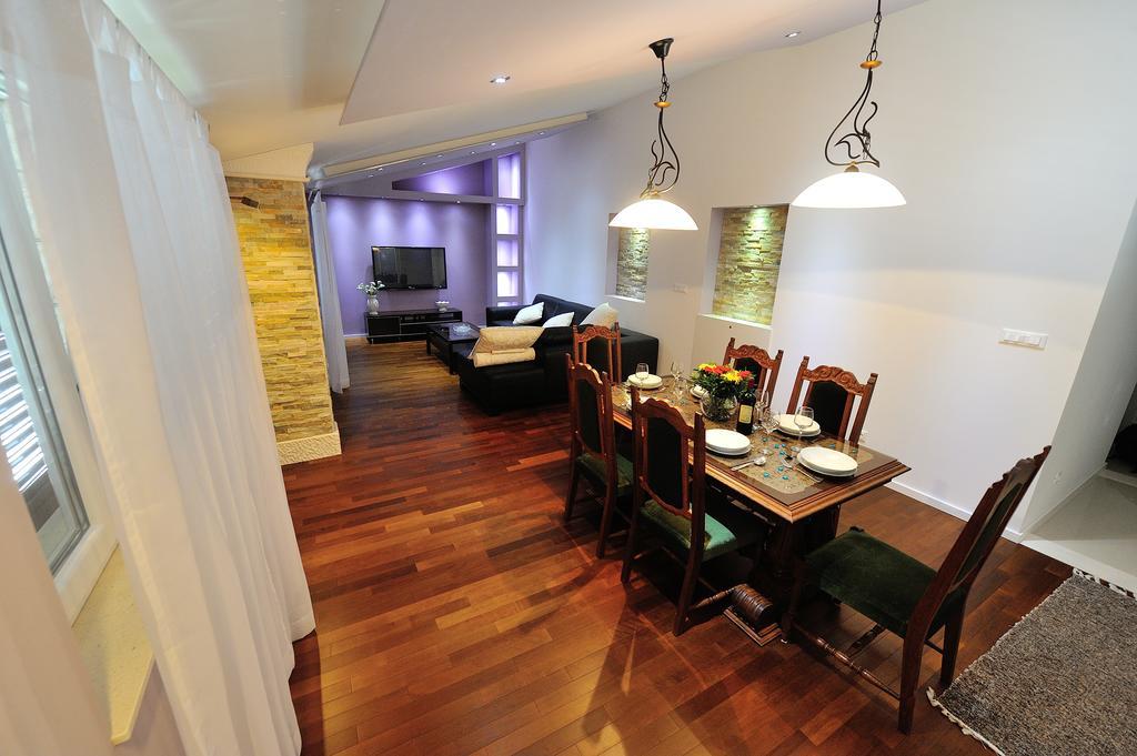 Apartments Villa White House Omis Room photo