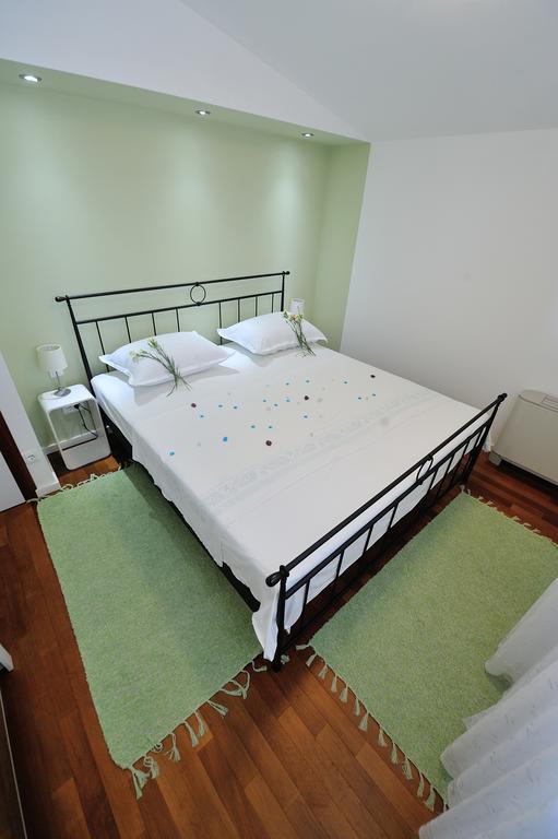 Apartments Villa White House Omis Room photo