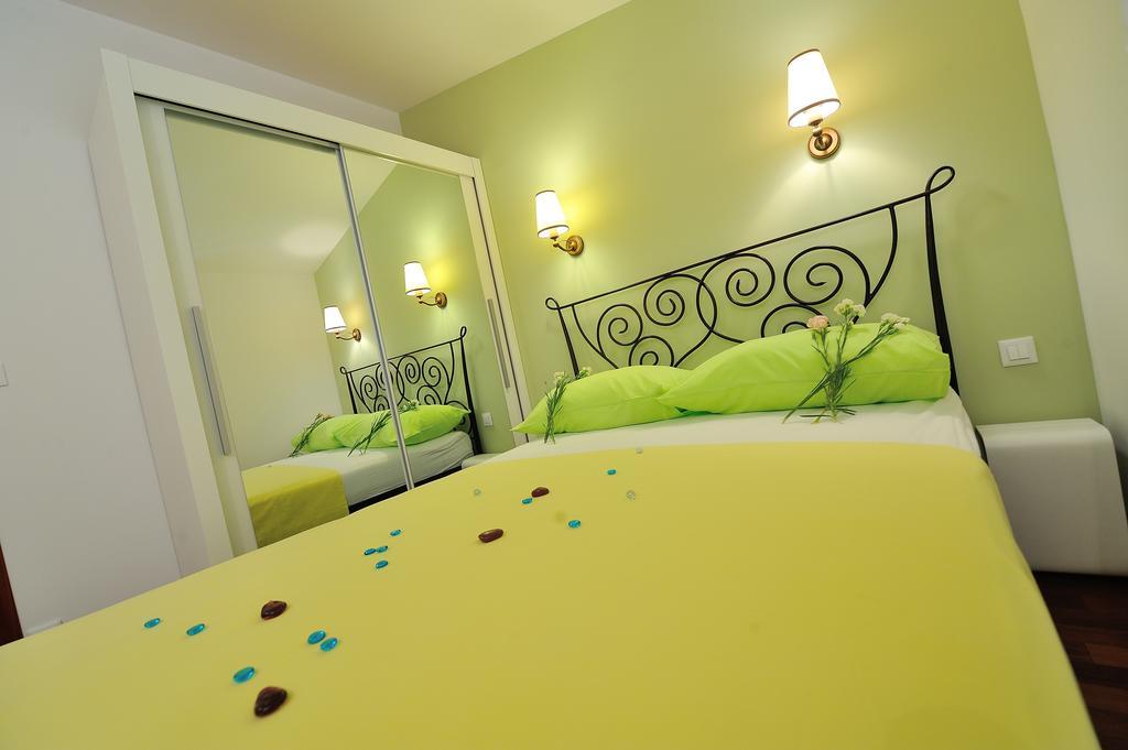 Apartments Villa White House Omis Room photo