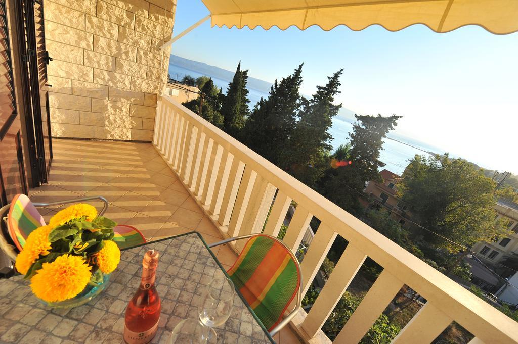 Apartments Villa White House Omis Room photo